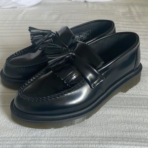 NWOT Dr. Martens Adrian Smooth Leather Tassle Loafers